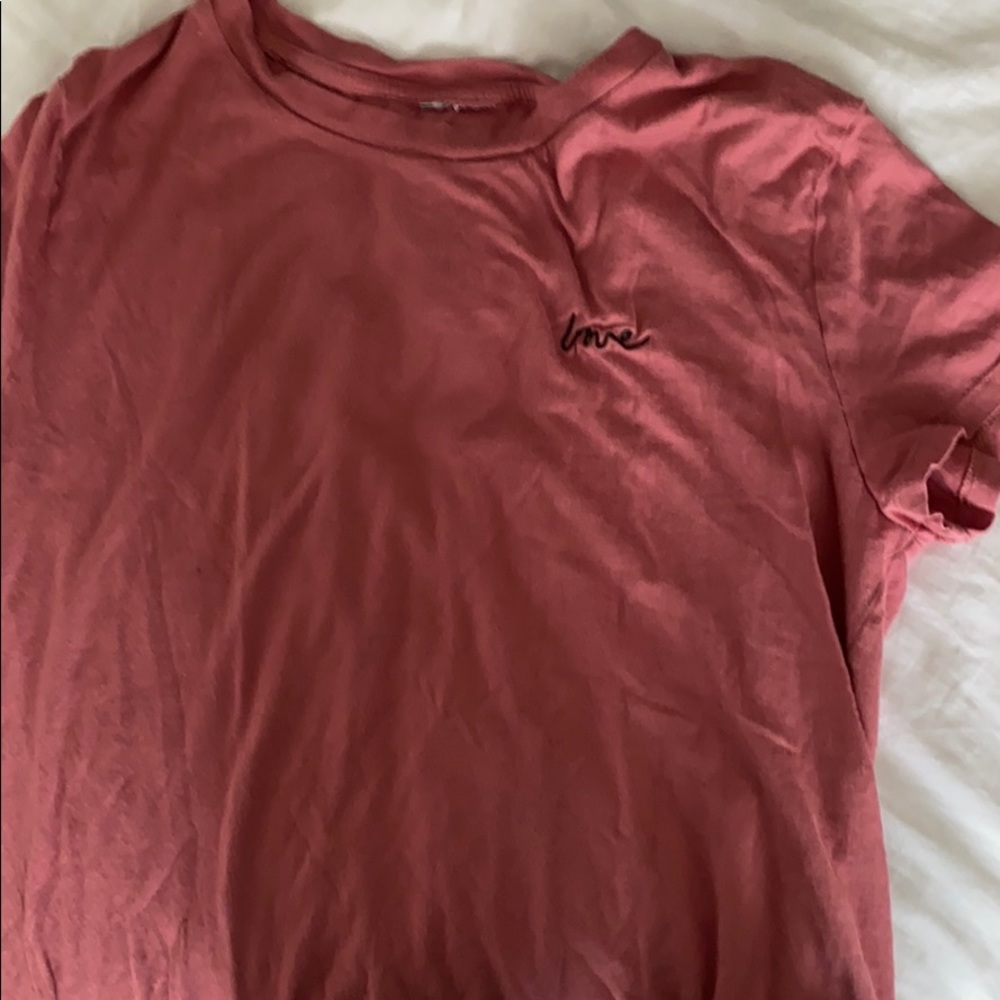 ‘Love’ shirt
